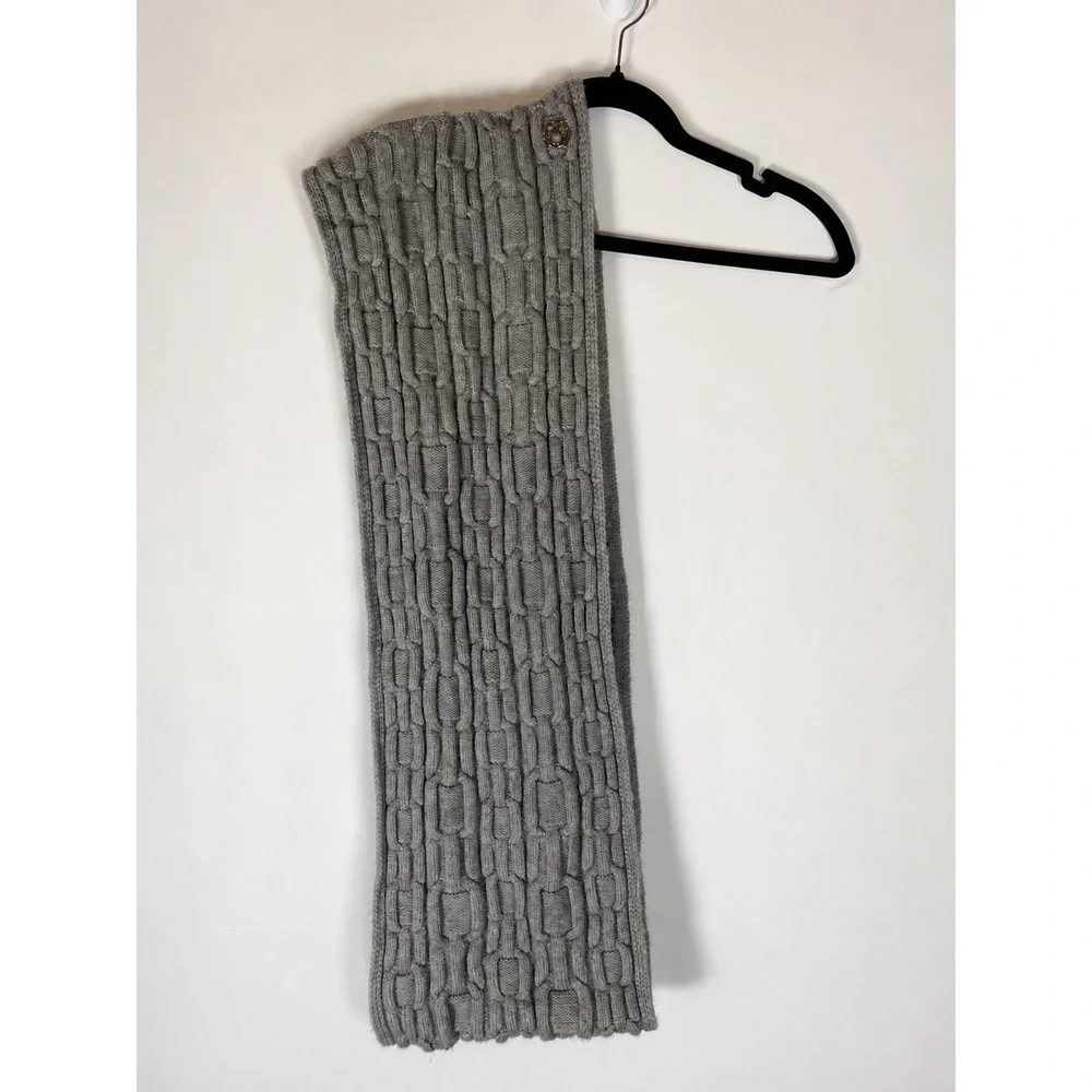 Calvin Klein Gray Cable Knit Infinity Scarf Logo Cozy Winter Soft Neutral‎